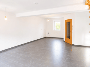 Zentral und trotzdem im Grünen! - Charmante Maisonettewohnung am Regenufer in Regensburg – 93057 Regensburg – Vorschaubild 6