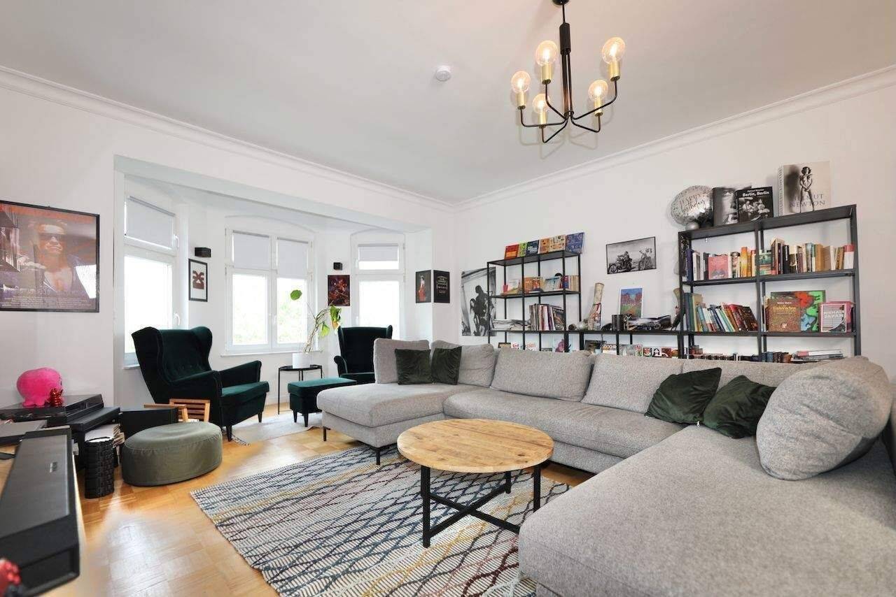 GROSSZÜGIGE ALTBAUWOHNUNG MIT AUFZUG - MIT BALKON & PARKETT - NÄHE OSTBAHNHOF & SPREE – Berlin – Vorschaubild 7