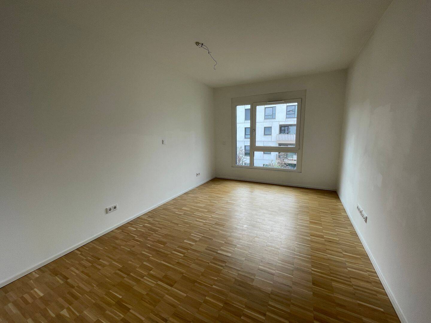 Moderne 3-Zimmer Wohnung mit Terrasse und Loggia – Nürnberg – Vorschaubild 5