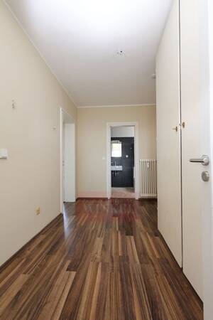 Helle 2-Zimmerwohnung mit Loggia, Einbauküche, Wannenbad und Außenstellplatz -Heiderhof- – 53177 Bonn – Vorschaubild 6