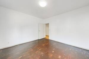 BRUMANI | 3-Zimmer-Wohnug mit Balkon, Aufzug und Wertsteigerungspotenzial in Freiburg-Haslach – 79115 Freiburg im Breisgau – Vorschaubild 8