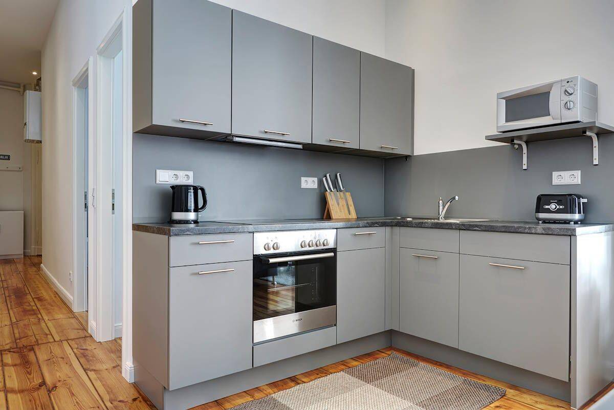 Kernsanierte 2-Zimmer-Altbauwohnung in ruhiger Innenhoflage – Berlin – Vorschaubild 7