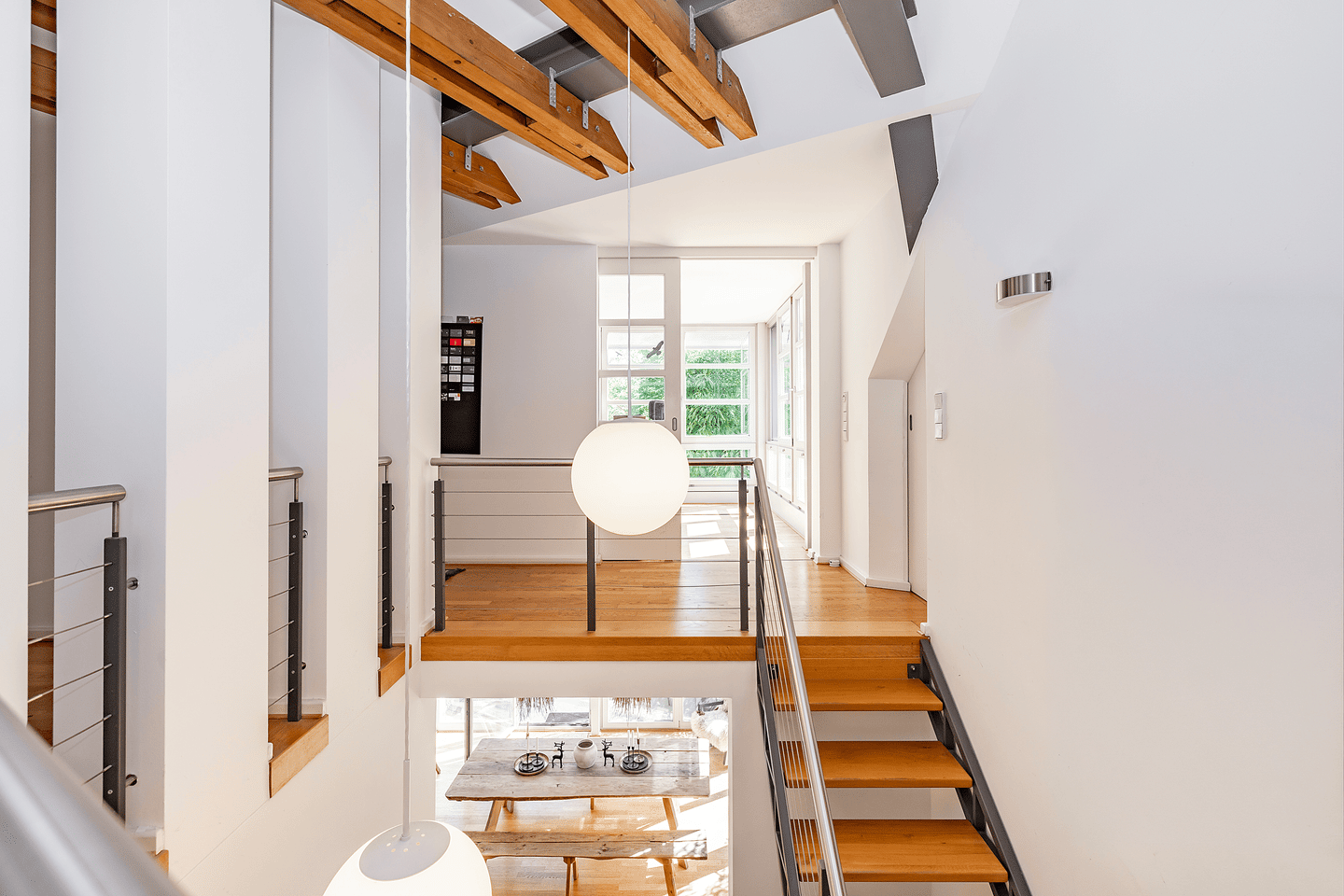 Großzügiges Architektenhaus mit Galerie, Spa-Bereich und Gartenidylle – Kleinmachnow – Vorschaubild 7