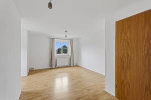 **Großzügiges leerstehendes Mehrfamilienhaus in ruhiger Lage in Blankenburg** – 13129 Berlin – Vorschaubild 4