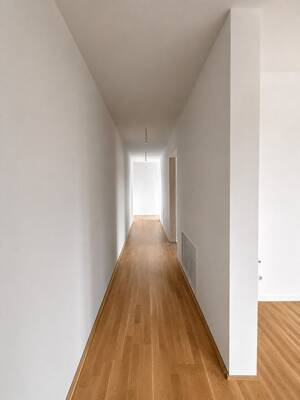 Ihre neue 3 Zimmerdachgeschosswohnung im Erstbezug mit Dachterrasse. – 1127 Dresden – Vorschaubild 4