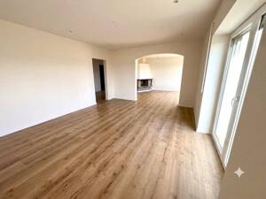Erstbezug Möhringen: Stilvolle 3,5-Zi.-Etagenwohnung mit Kamin, Balkon & Garten – 70567 Stuttgart – Vorschaubild 3