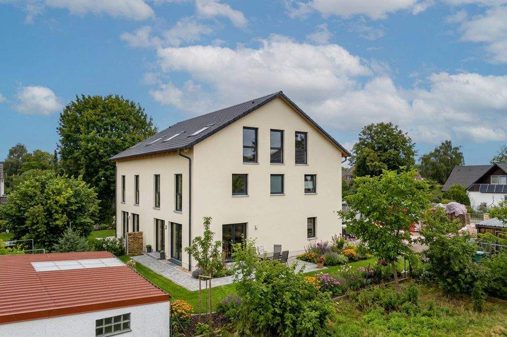 RosenHomes- Neubau moderne Doppelhaushälfte mit Südterrasse, 2 Stellplätzen, KfW 55 - Haus 1 – Zeitlarn – Vorschaubild 3
