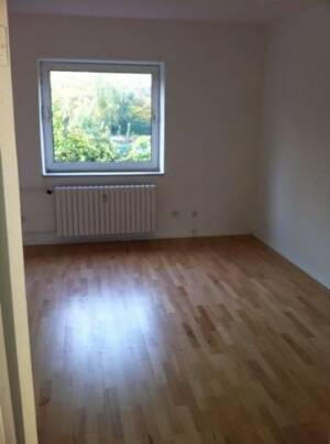 2 Zimmer Etagenwohnung, Elmschenhagen Süd, grün,ruhig,gepflegt. – 24146 Kiel – Vorschaubild 3