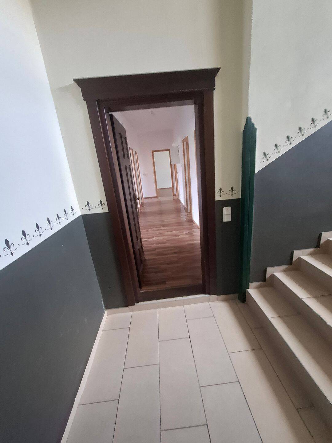 Schöne 5 Zimmerwohnung im ruhigem Mehrfamilienhaus..... – Chemnitz – Vorschaubild 6