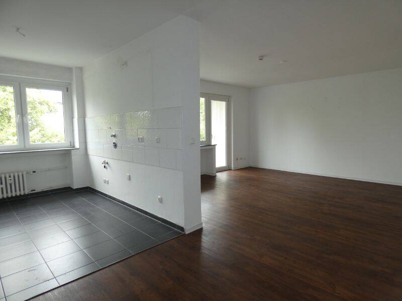 +++ 3 Raumwohnung mit Balkon und Gäste-WC in Angerhausen +++