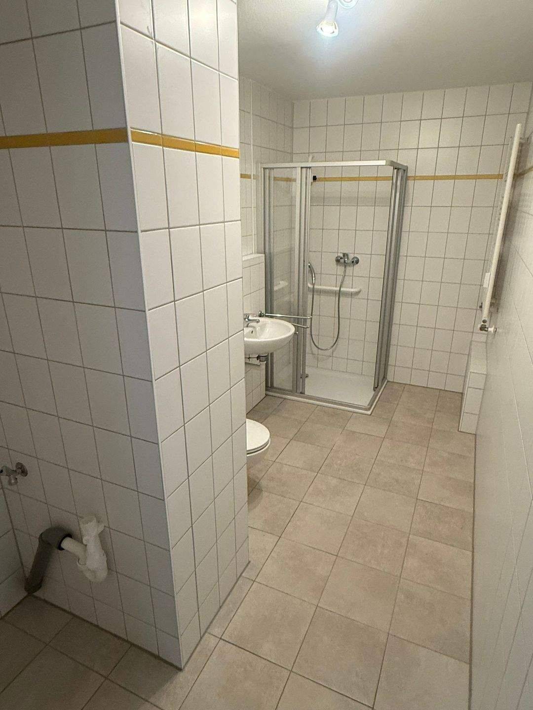 - 2-Raum-APARTMENT MIT 2 BALKONEN - SENIOR LIVING - barrierefrei – Chemnitz – Vorschaubild 4