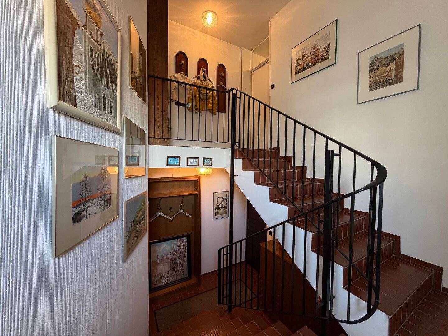 Penthouse-Maisonette mit Galerie, Kamin & Südterrasse – Großzügiges Wohnen in bester Lage von Regensburg – Regensburg – Vorschaubild 5