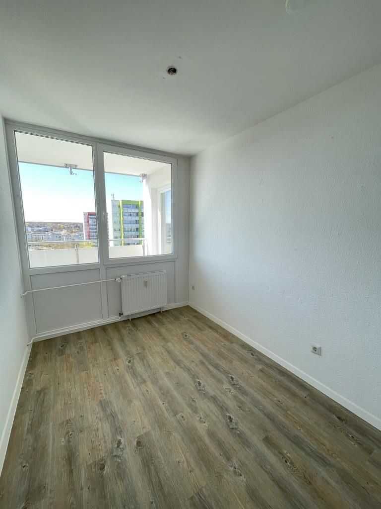 Sanierte 3-Zimmer-Wohnung mit Balkon mit Blick über Braunschweig! – Braunschweig – Vorschaubild 6
