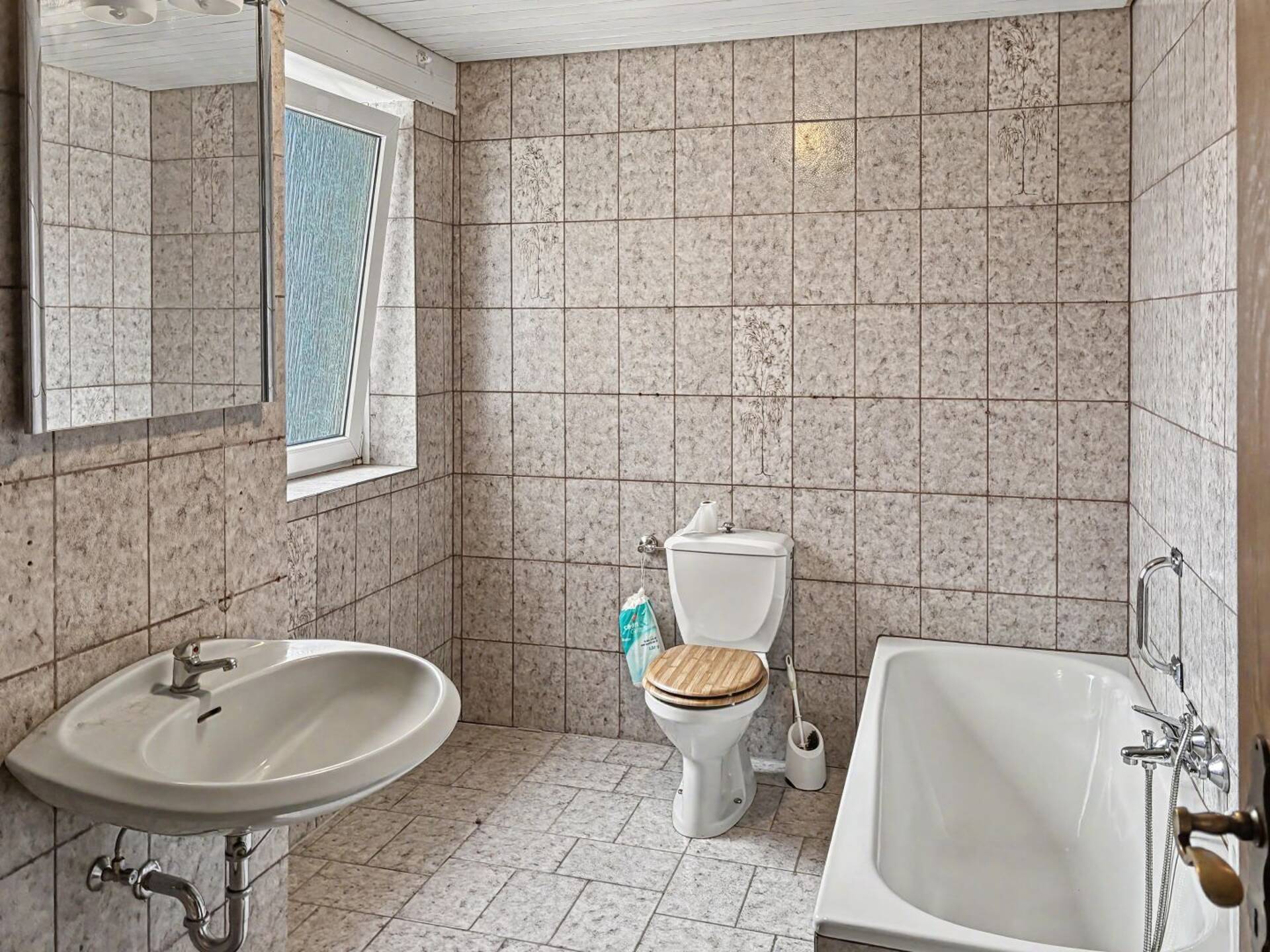 Mehrfamilienhaus in 58706 Menden mit 237,56 m² kaufen