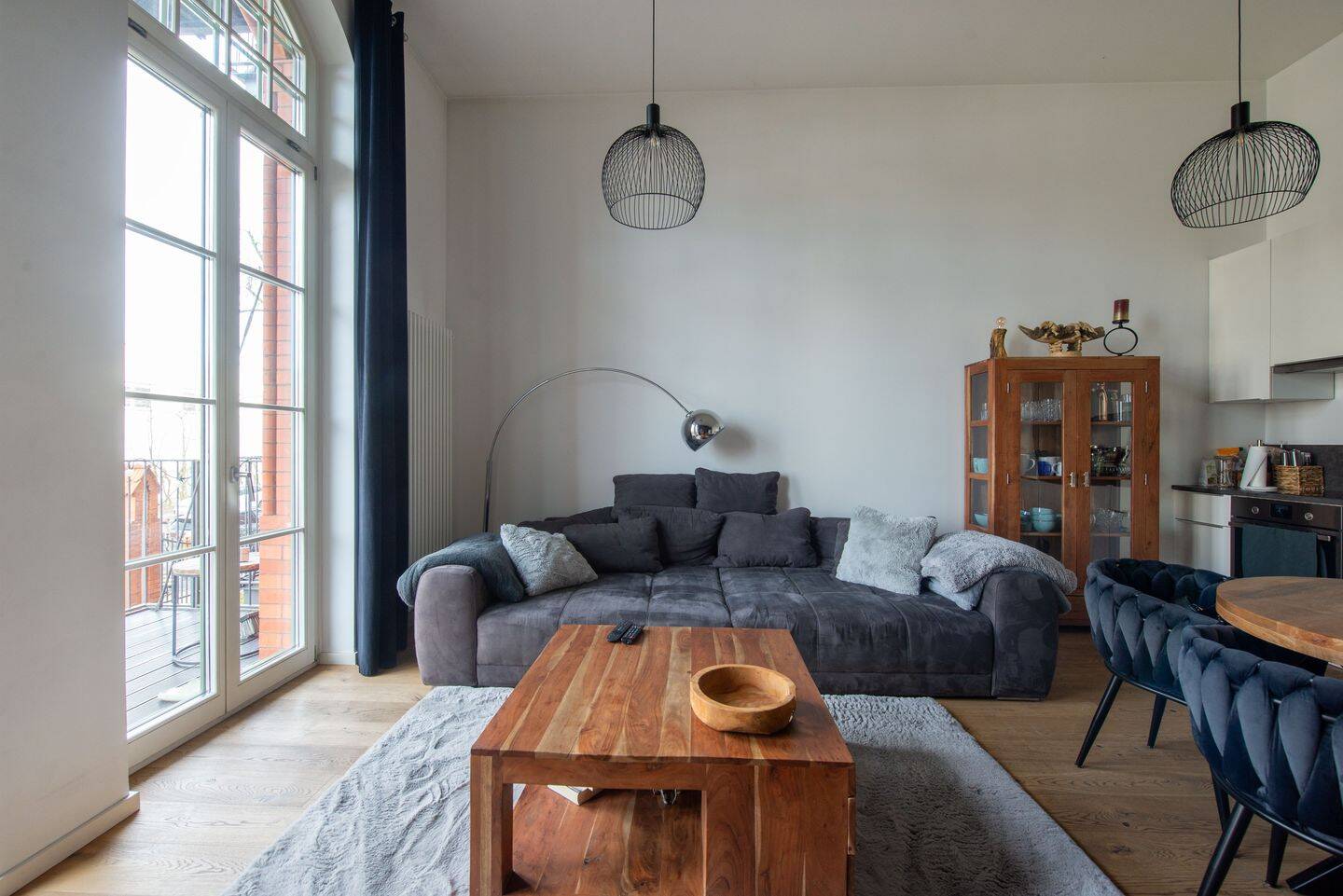 Bezugsfreie 2-Zimmer-Wohnung in historischem Charlottenburger Ensemble – Berlin – Vorschaubild 7