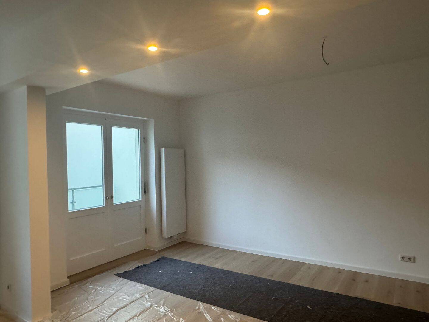 Vollständig neu renovierte 3-Zimmer-Wohnung mit herrlichem Balkon in den Innenhof in der beliebten Südstadt von Hannover – Hannover – Vorschaubild 8