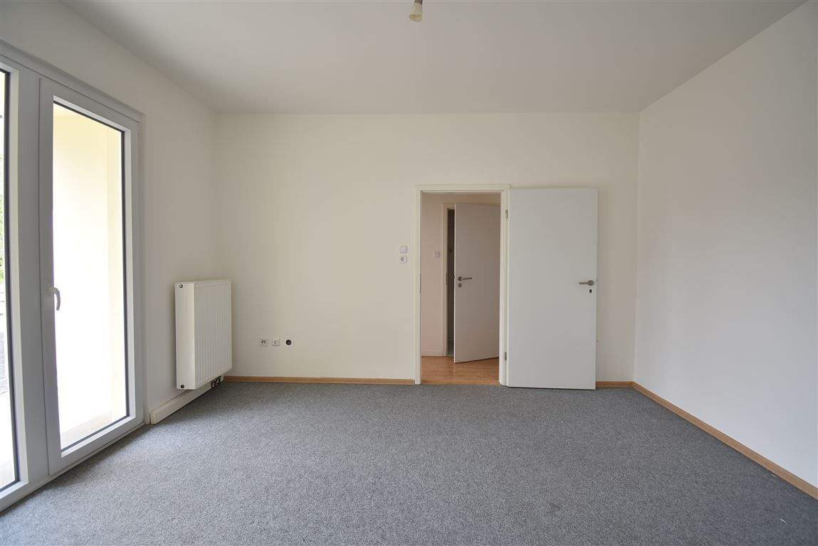 Frisch renoviert! Apartment mit Balkon in Krefeld