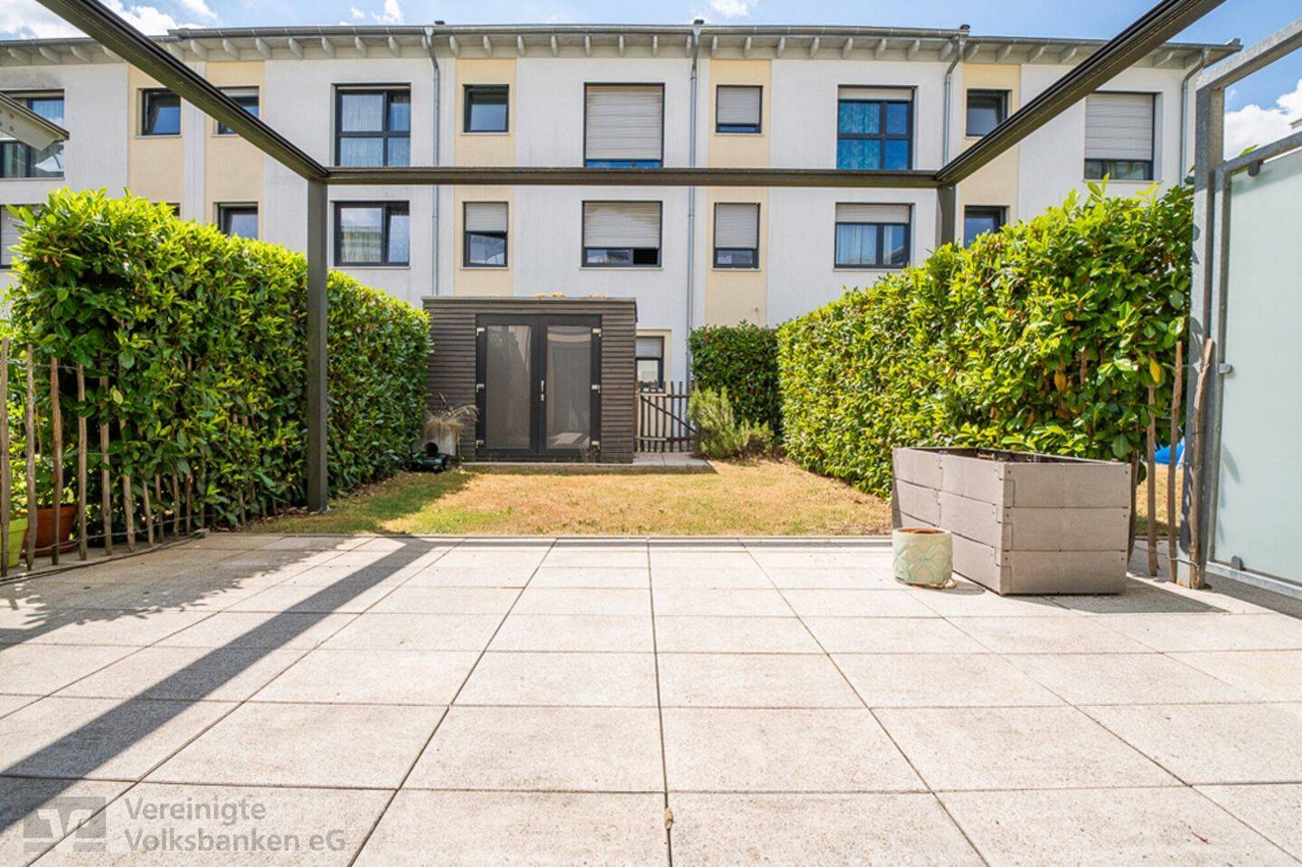 Stilvoll wohnen mit Komfort - hochwertiges Reihenmittelhaus mit Dachterrasse, Garten und zwei Tiefgaragenstellplätzen – Sindelfingen – Vorschaubild 8