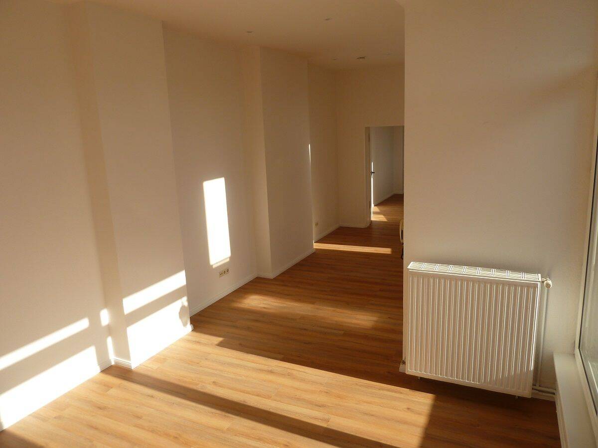 Herrliches, lichtdurchflutetes Dachgeschoss-Loft im legendären Rixdorf in Berlin-Neukölln! – Berlin – Vorschaubild 6