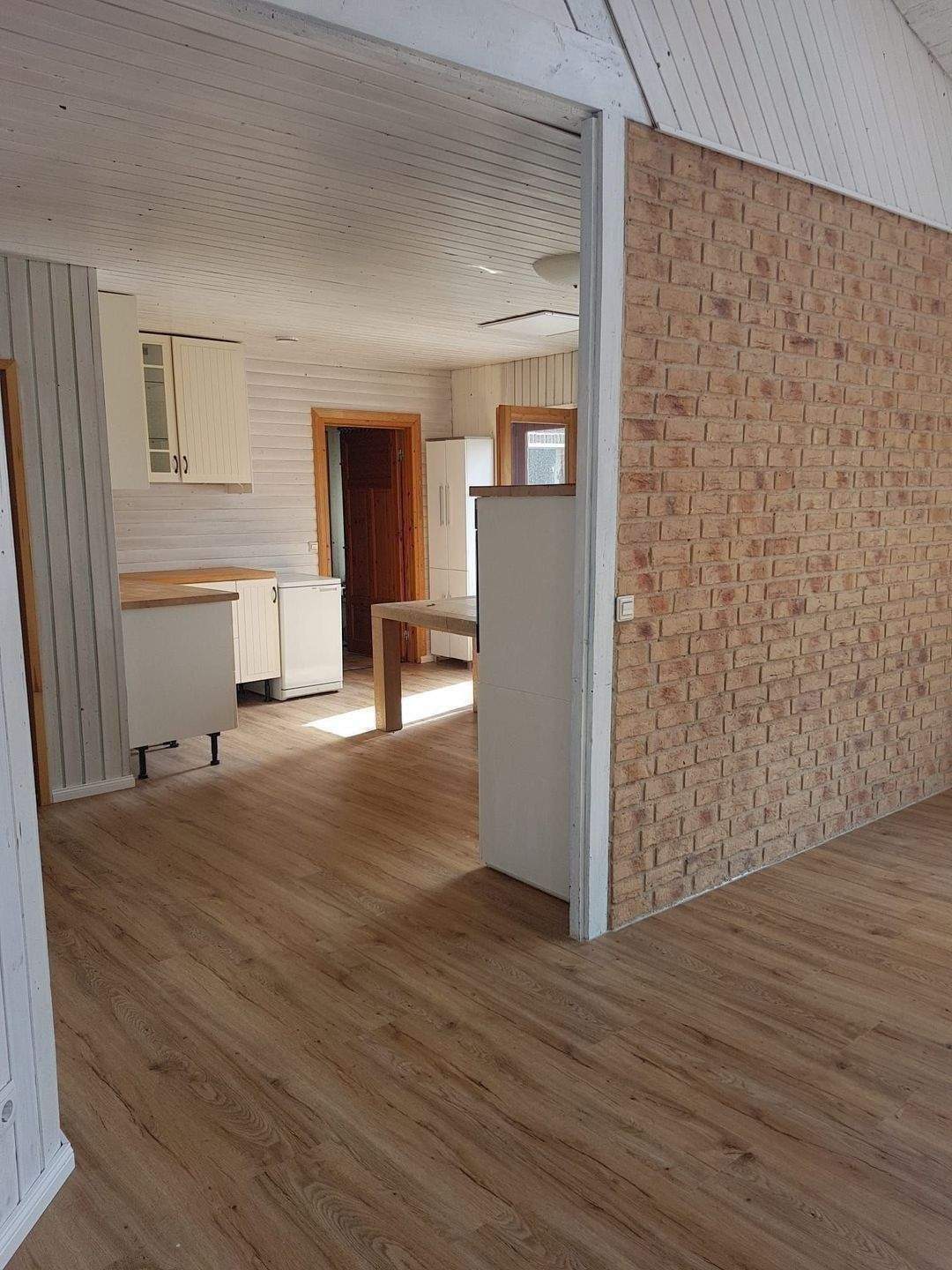 Charmantes finnisches Holzhaus mit ebenerdiger Bauweise und modernisierten Innenräumen – Wathlingen – Vorschaubild 4