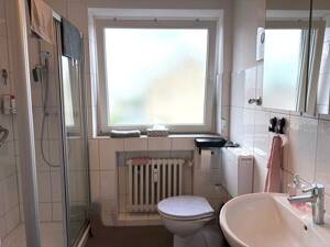 "Ideal für eine ältere Person" Schöne 2,5 Zimmer-Wohnung mit Balkon in 47228 Duisburg-Oestrum – 47228 Duisburg – Vorschaubild 8