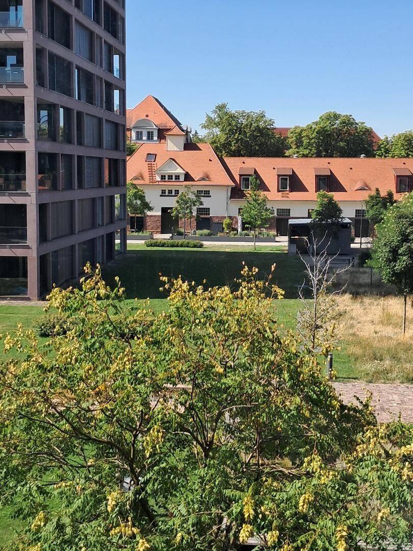 Exclusive 3 ZW, Deckenkühlung, Fussbodenheizung in Parkanlage mit Wasserspielen, 2 Bäder – Karlsruhe – Vorschaubild 3