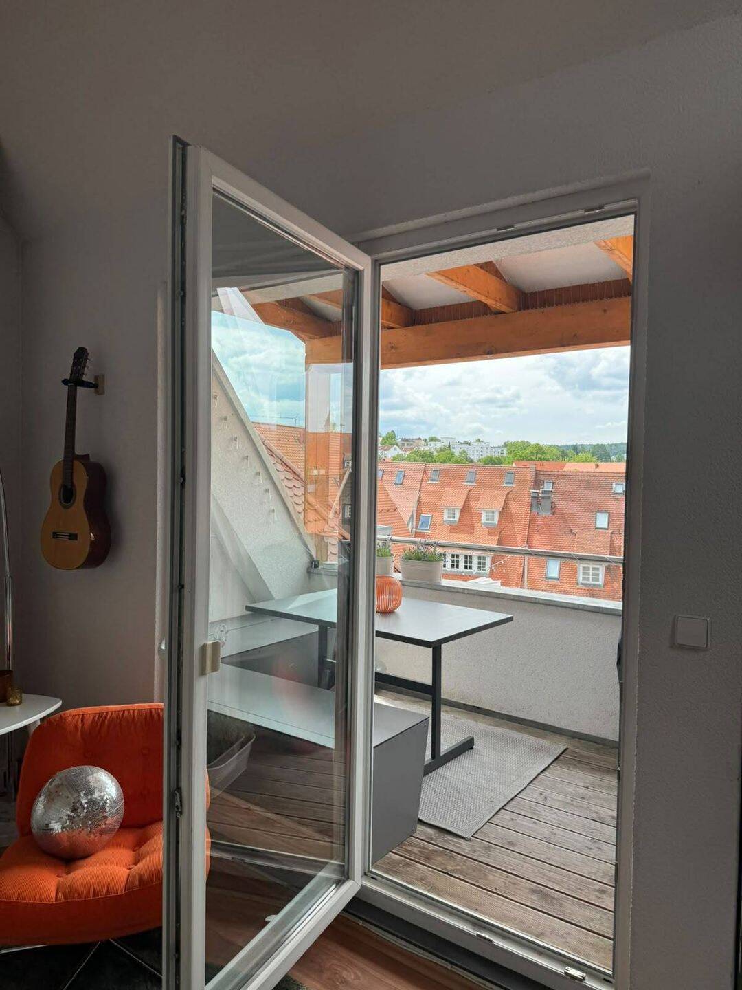 Maisonettewohnung mit Loggia in begehrter Lage von Ulm-Söflingen mit besonderem Wohnflair – Ulm – Vorschaubild 3
