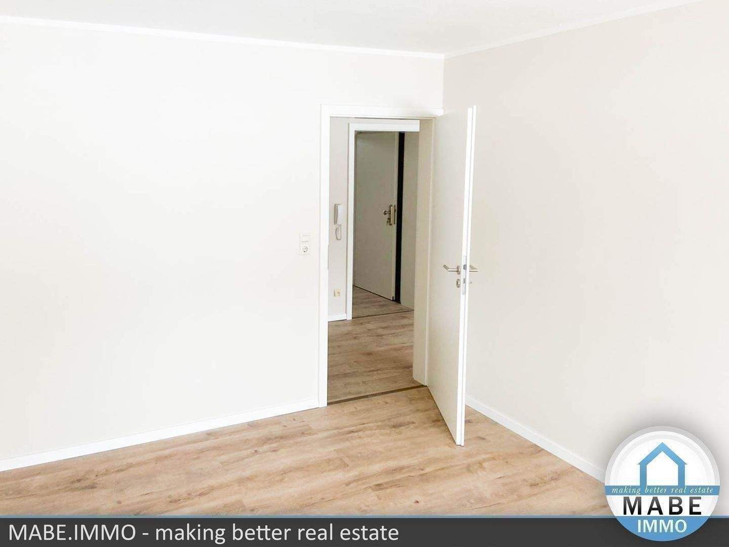 [BALKON] 2-Raum -Wohnung mitten im Grünen! – Gersdorf – Vorschaubild 5