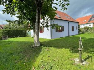 Direkt vor den Toren Regensburgs: schickes Haus mit großen Garten, Pool und beste Lage! – 93055 Regensburg – Vorschaubild 5