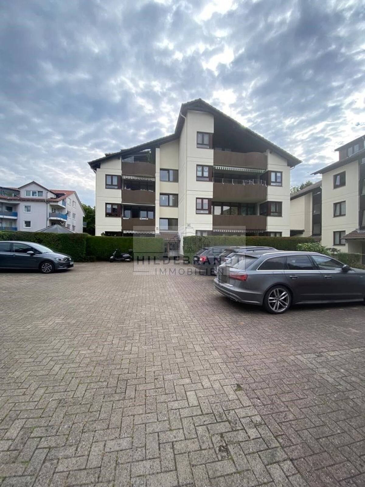 3-Zimmer Wohnung mit 2 Balkonen in Weende nähe Uniklinik – 37077 Göttingen – Bild 1 von 7