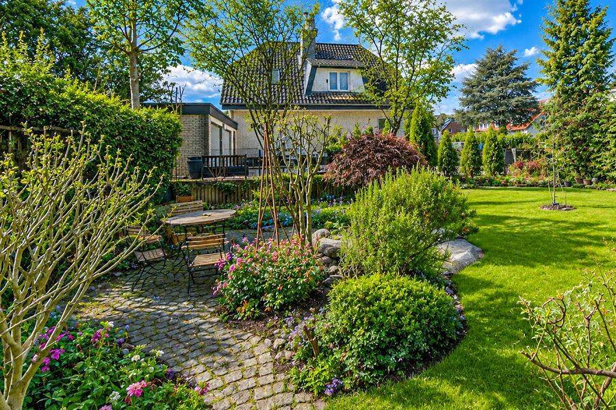 Gepflegtes Reihenmittelhaus mit 5 Zimmern in gefragter Wohnlage! – Hamburg – Vorschaubild 3