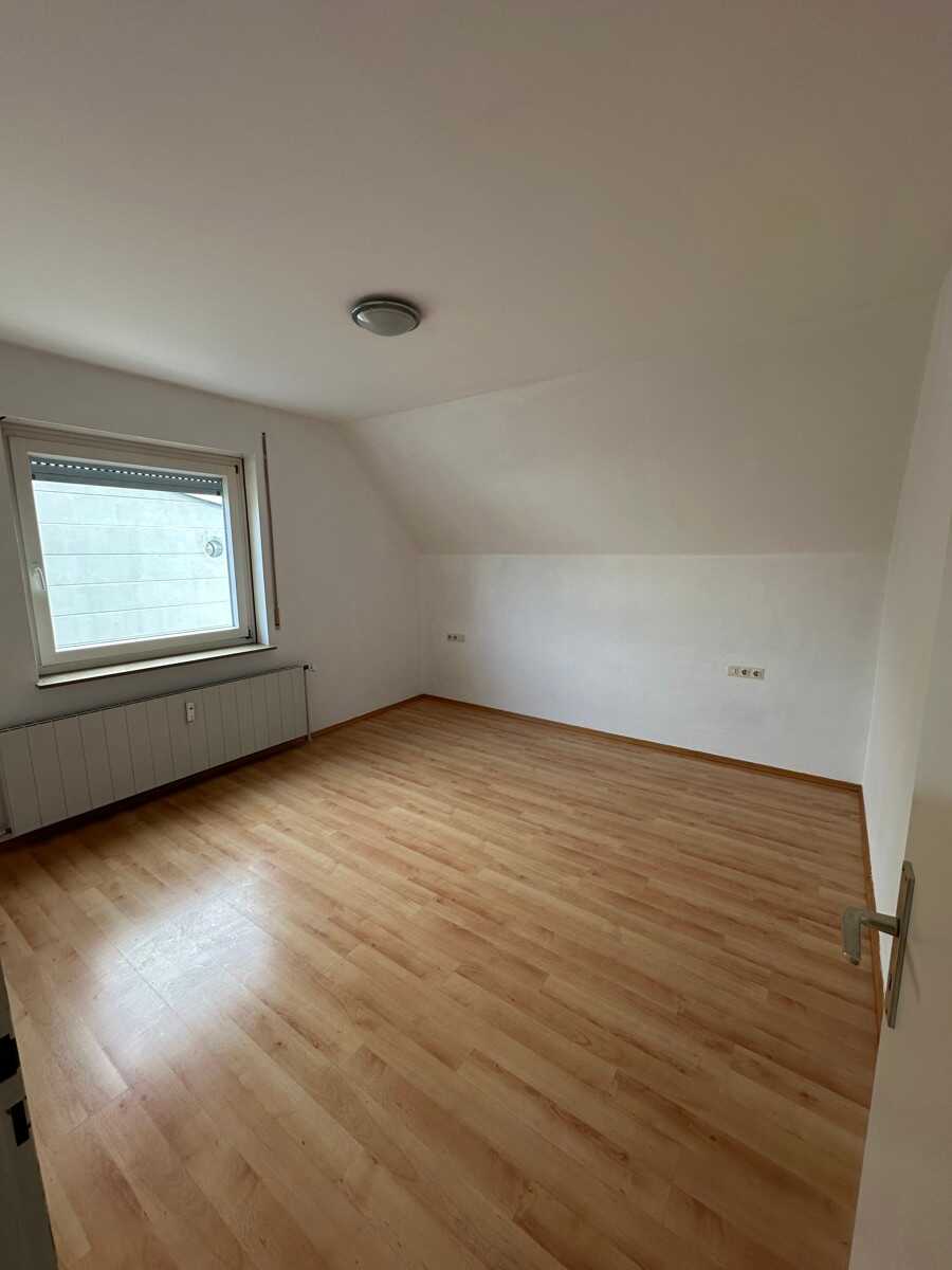 Zweifamilienhaus mit Einliegerwohnung für Kapitalanleger oder Eigennutzung – Dettingen unter Teck – Vorschaubild 7