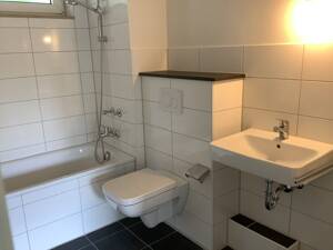 Schöner Wohnen: weitläufige 3-Zimmer-Wohnung – 33689 Bielefeld – Vorschaubild 2