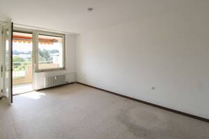 Lichtdurchflutete 2,5-Zimmer-Wohnung im 8. OG - Modernisiert, bezugsfrei, inkl. Einbauküche & Garage – 75180 Pforzheim – Vorschaubild 6