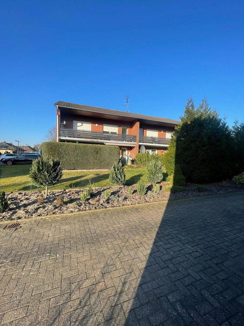 Attraktives Mehrparteienhaus mit 4 Wohneinheit mit Wärmepumpe