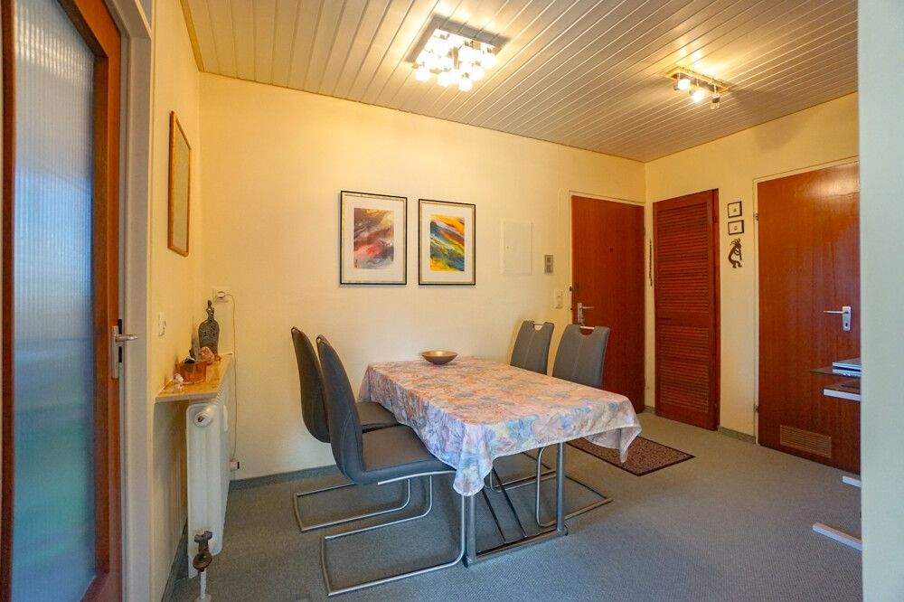 Solide Kapitalanlage mit Südbalkon und Entwicklungspotenzial in Nürnberg-Neuröthenbach – Nürnberg – Vorschaubild 3