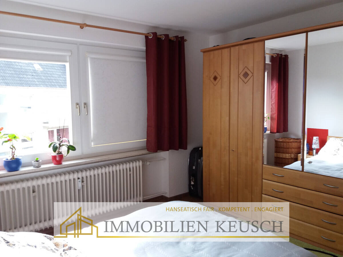 3-Zimmer-Wohnung in zentraler Lage von Bremerhaven, großer Balkon +2 Stellplätze im Innenhof möglich – Bremerhaven – Vorschaubild 8