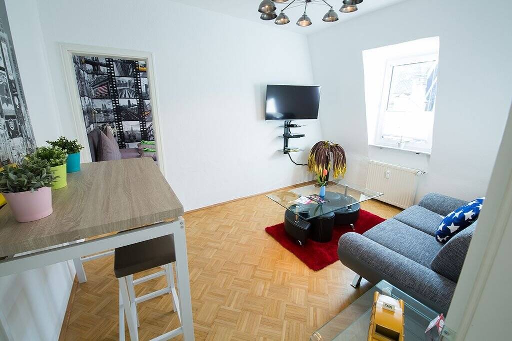 Vollausgestattete, moderne Ferienwohnung (43 qm) mitten in der Koblenzer Altstadt – Koblenz – Vorschaubild 3
