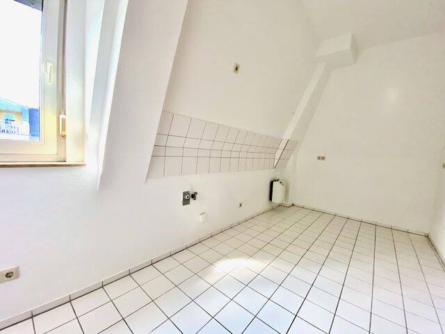 Außergewöhnliche 2,5 Zimmer-Dachgeschoß Maisonette-Wohnung in Löbtau für junge Mieter – Dresden – Vorschaubild 5