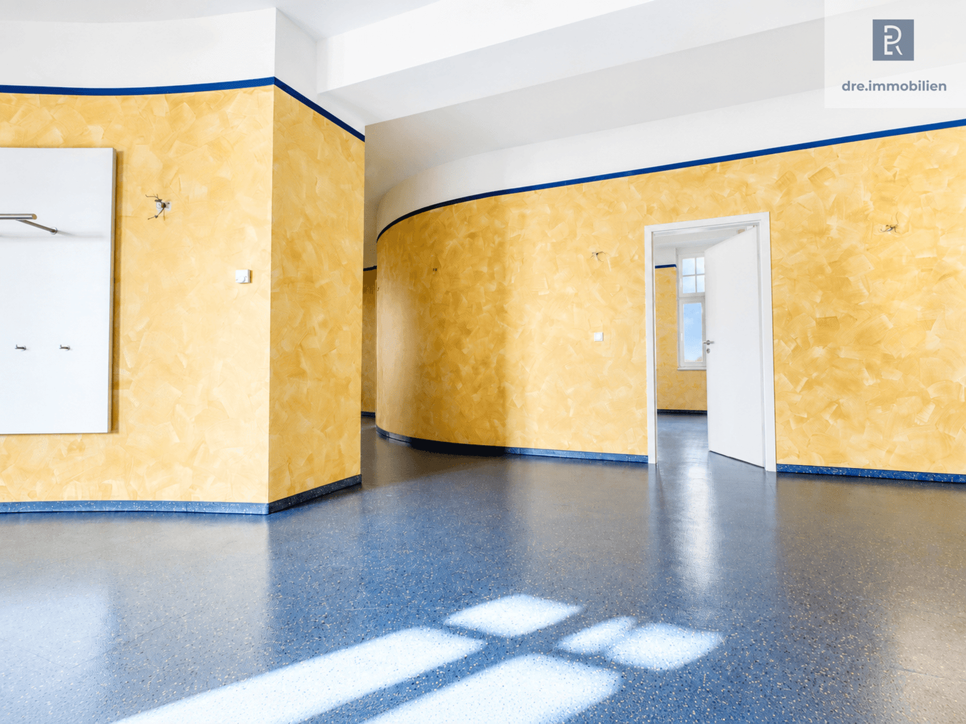 Loft/Studio/Atelier in 51429 Bergisch Gladbach mit 208 m² kaufen