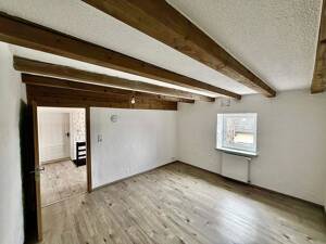 Charmante 3- Zimmer Maisonette Wohnung mit Einbauküche – 66687 Wadern – Vorschaubild 7