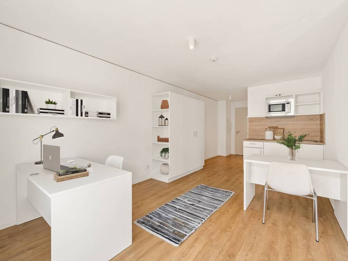 Möbliertes 1-Zimmer-Apartment über den Dächern Kölns – 50823 Köln – Bild 1 von 9