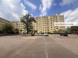 IMMOBERLIN.DE - Sonnenhelle Wohnung mit Westloggia & Pkw-Stellplatz in Ruhelage