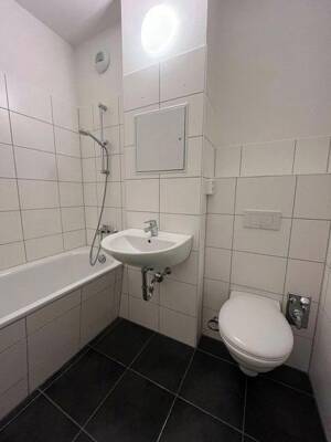 Wohnung für Auszubildende - 3er Wohngemeinschaft möglich. – 1217 Dresden – Vorschaubild 3