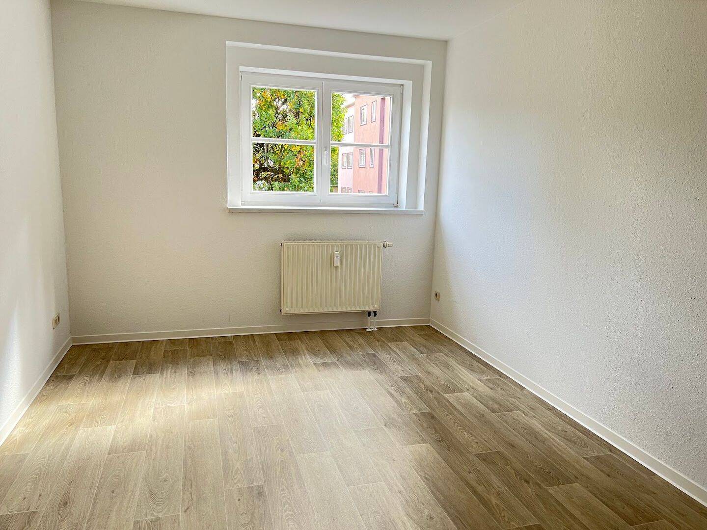 Schöne 2-Raum-Wohnung 51 qm mit Balkon – Chemnitz – Vorschaubild 3