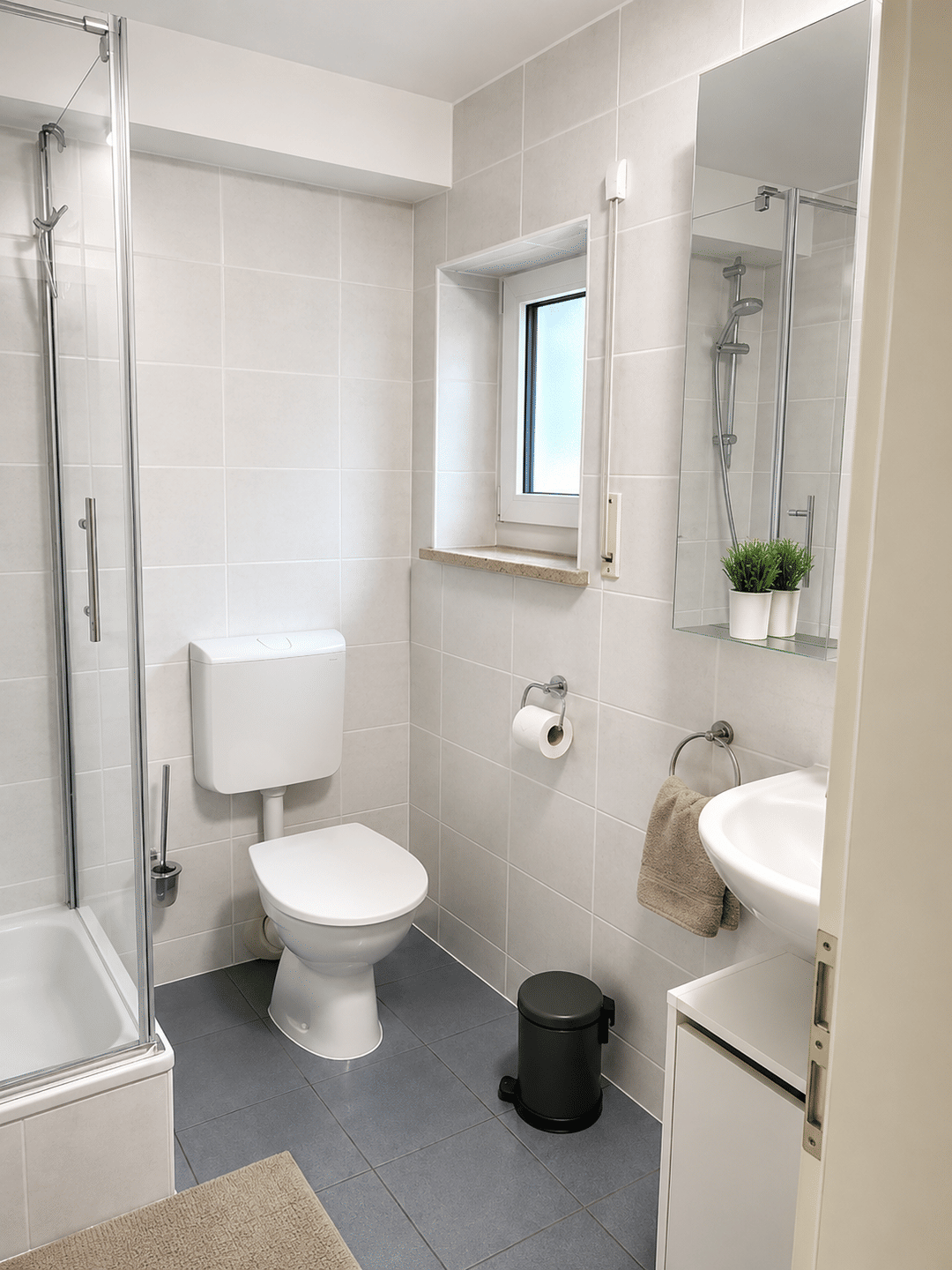 Zentrumsnahe 2-Zimmer-Wohnung mit Terrasse und guter Anbindung in Ingolstadt – Ingolstadt – Vorschaubild 7