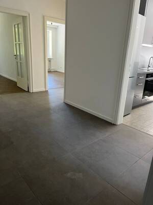 Elegante 3 Zimmer Wohnung in Hamburg Lokstedt – 22529 Hamburg – Vorschaubild 4