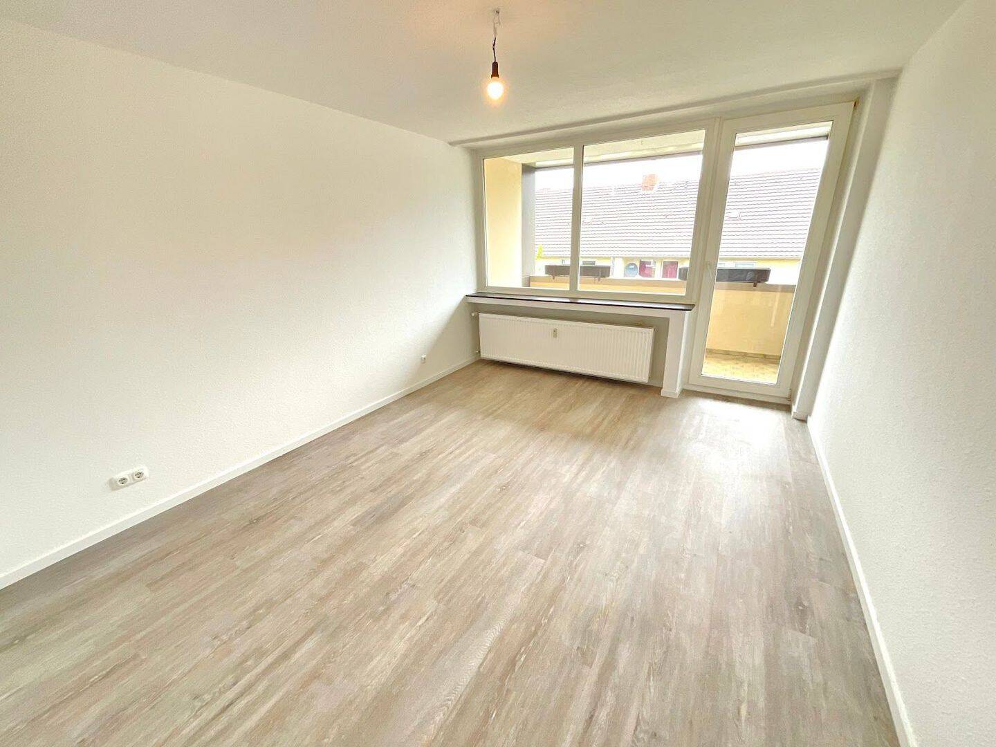 Frisch renovierte 3 Zimmerwohnung mit Balkon – Hagen – Vorschaubild 6