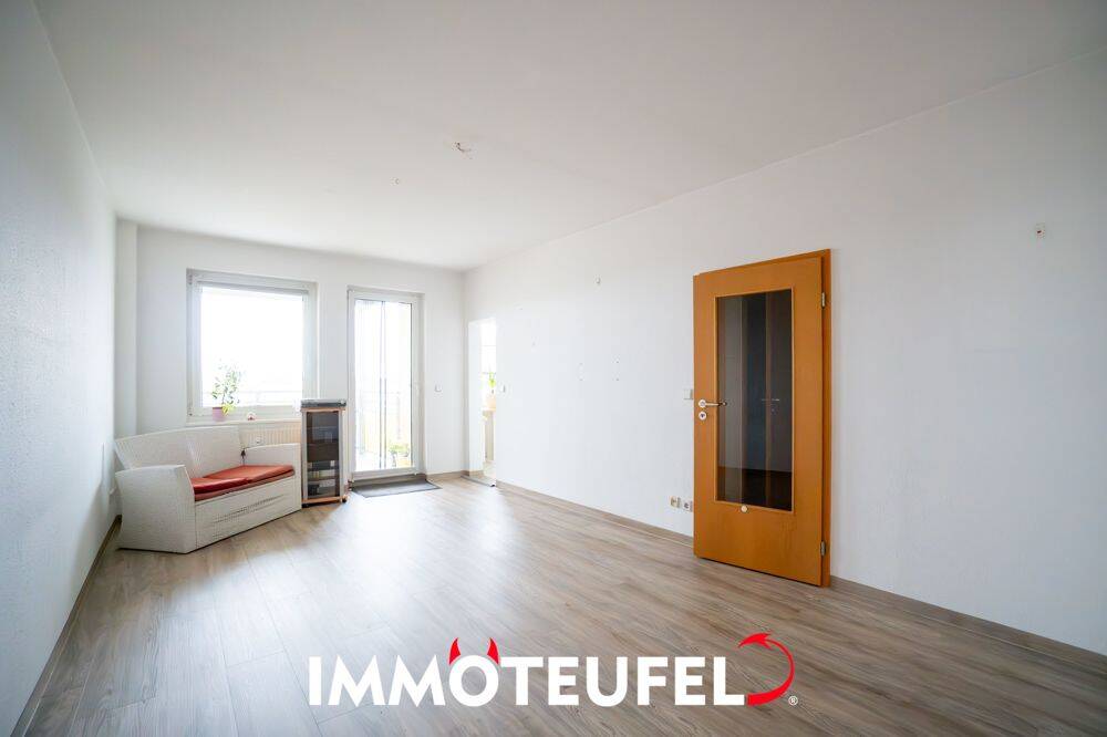 Gemütliche 2-Zimmer-Wohnung mit großen Balkon und Einbauküche – Chemnitz – Vorschaubild 8