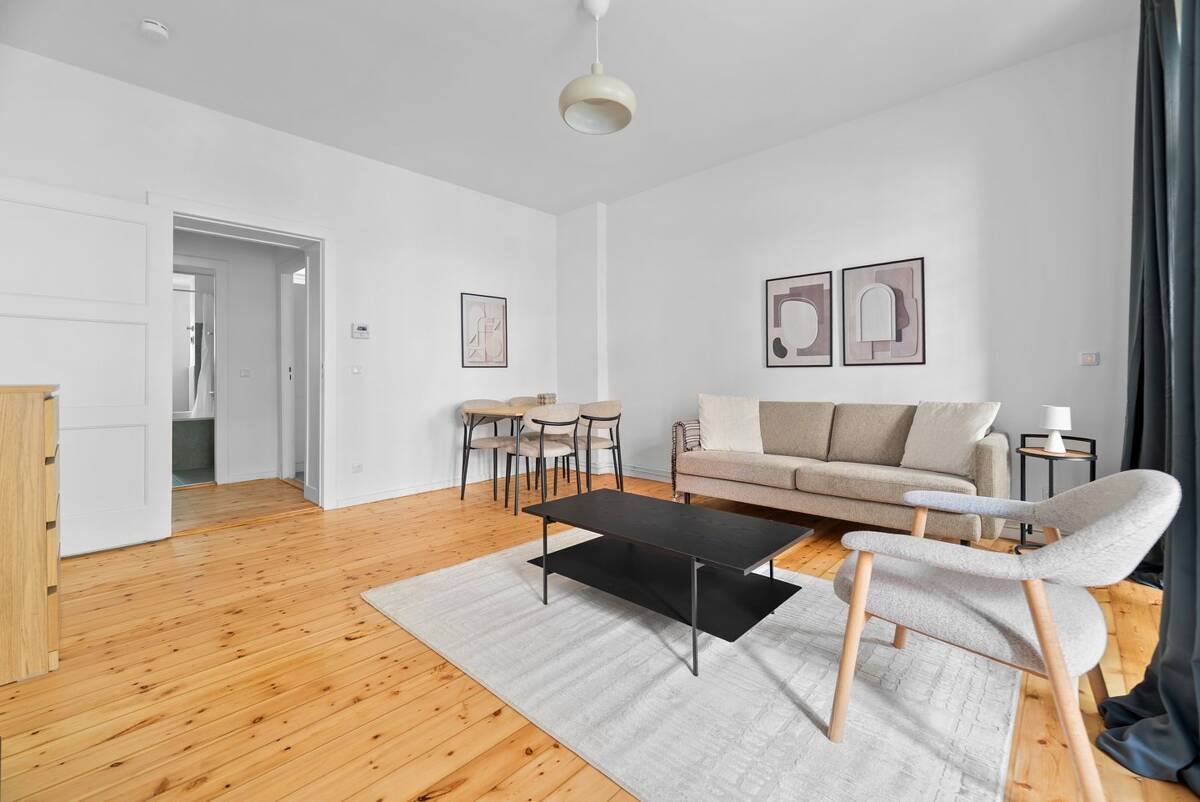 Wohnung in Berlin – 13359 Berlin – Bild 1 von 9